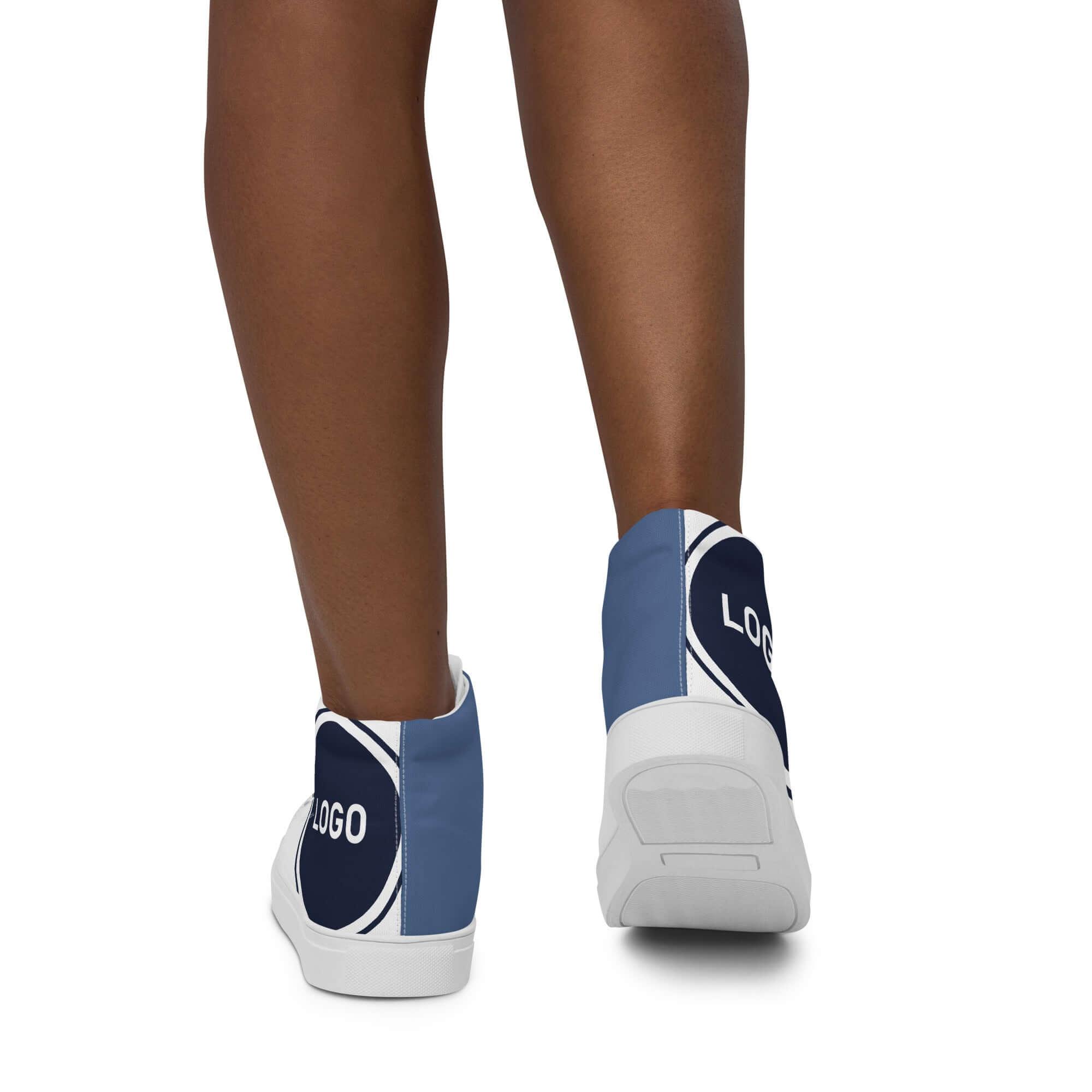 TOV High Sneaker Damen - Komplett bedrucken und individualisieren - Model - Time Of Vibes