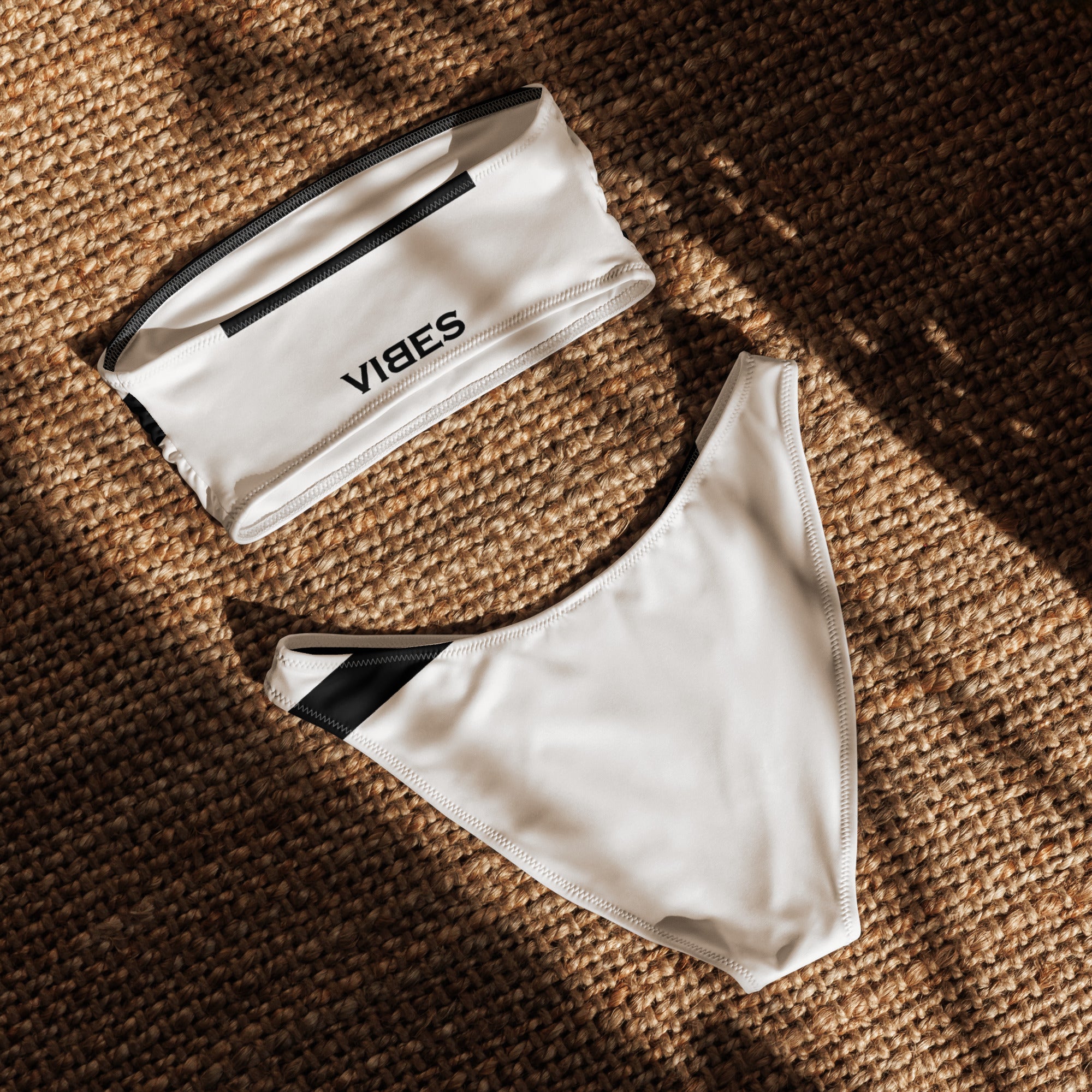 VIBES Bandeau-Bikini STRIPE (Weiß) - Time Of Vibes