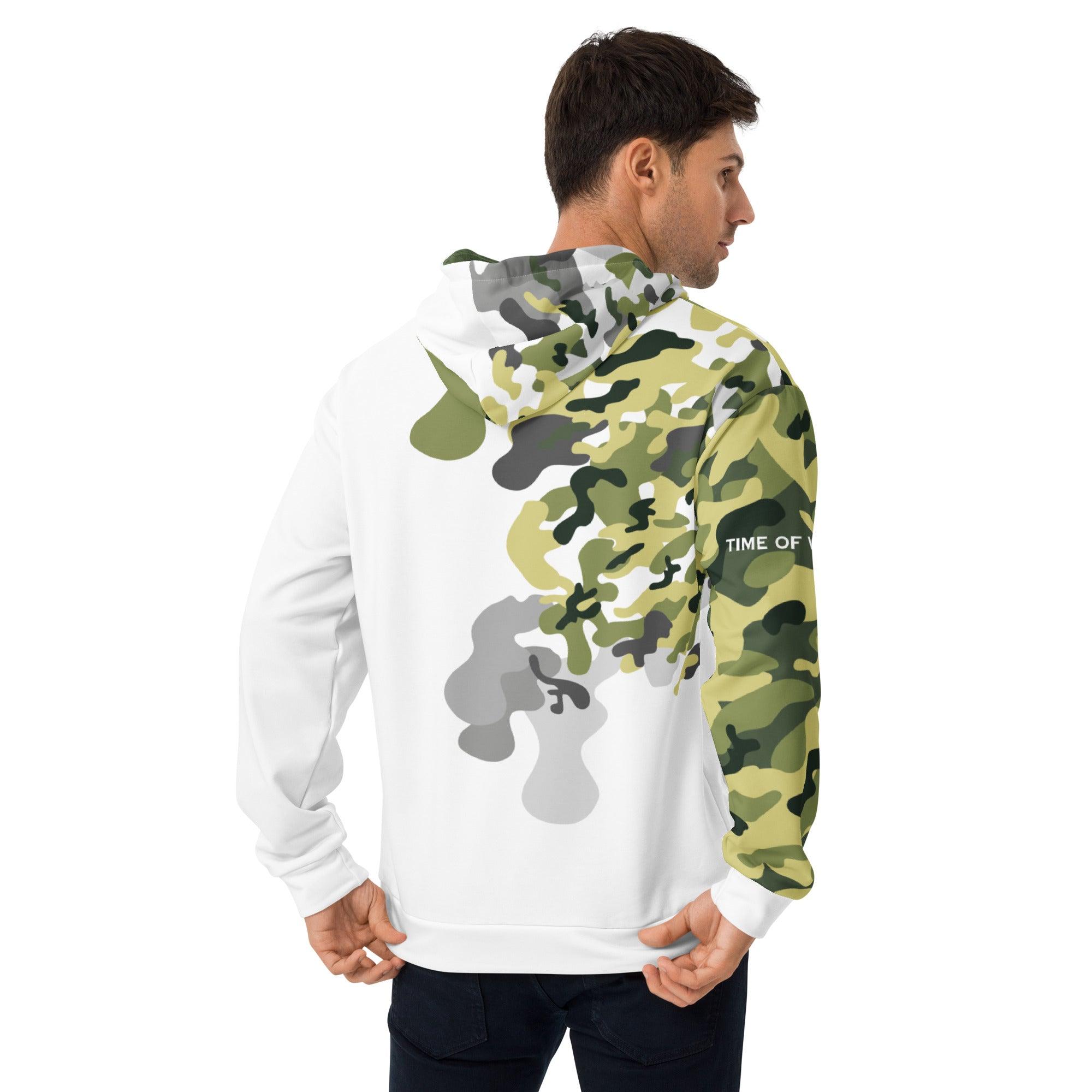 Herren Hoodie mit Camouflage Muster in Weiß und Grün, Rückansicht, modernes Design