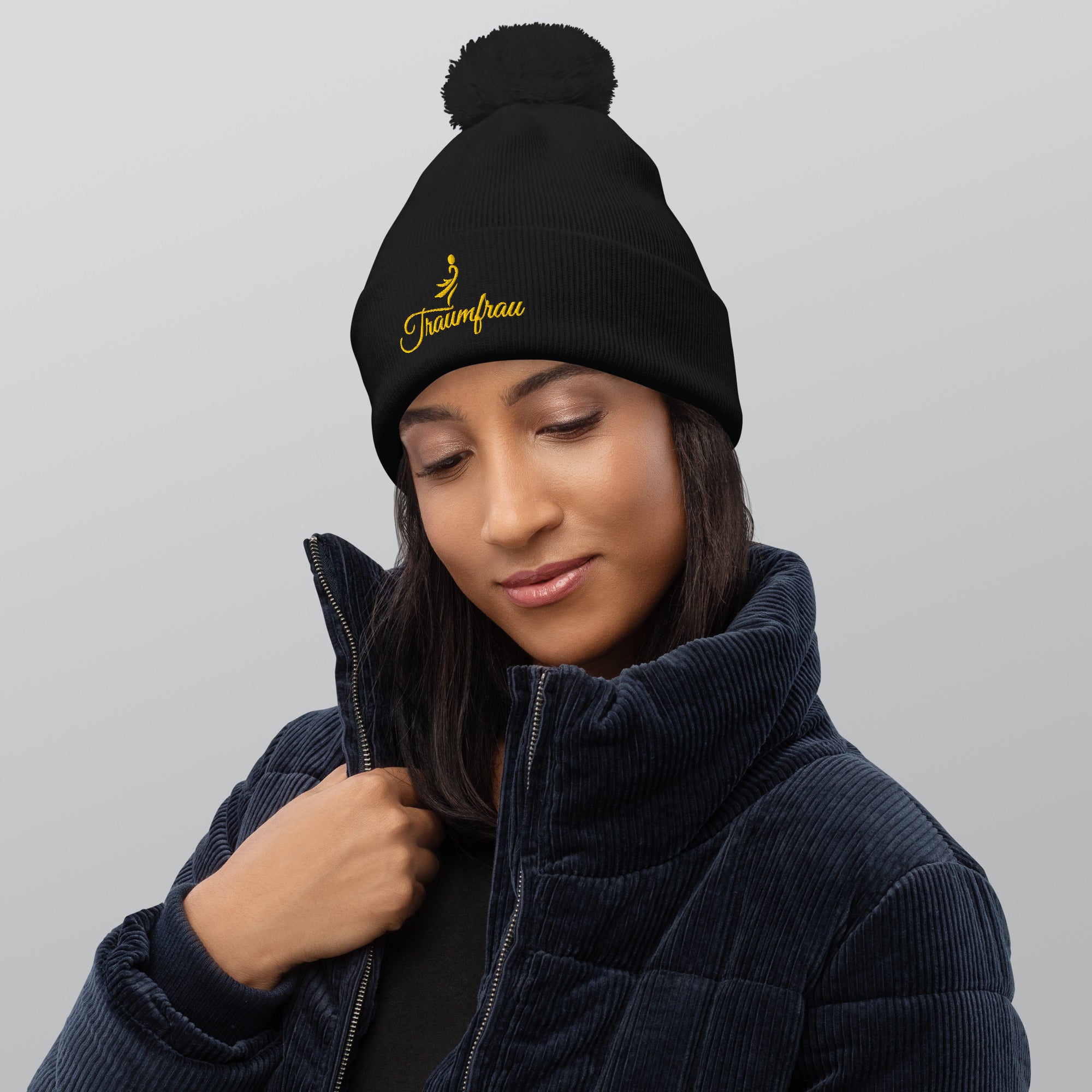 TOV Bommel-Beanie | TRAUMFRAU (viele Farben) - Time Of Vibes