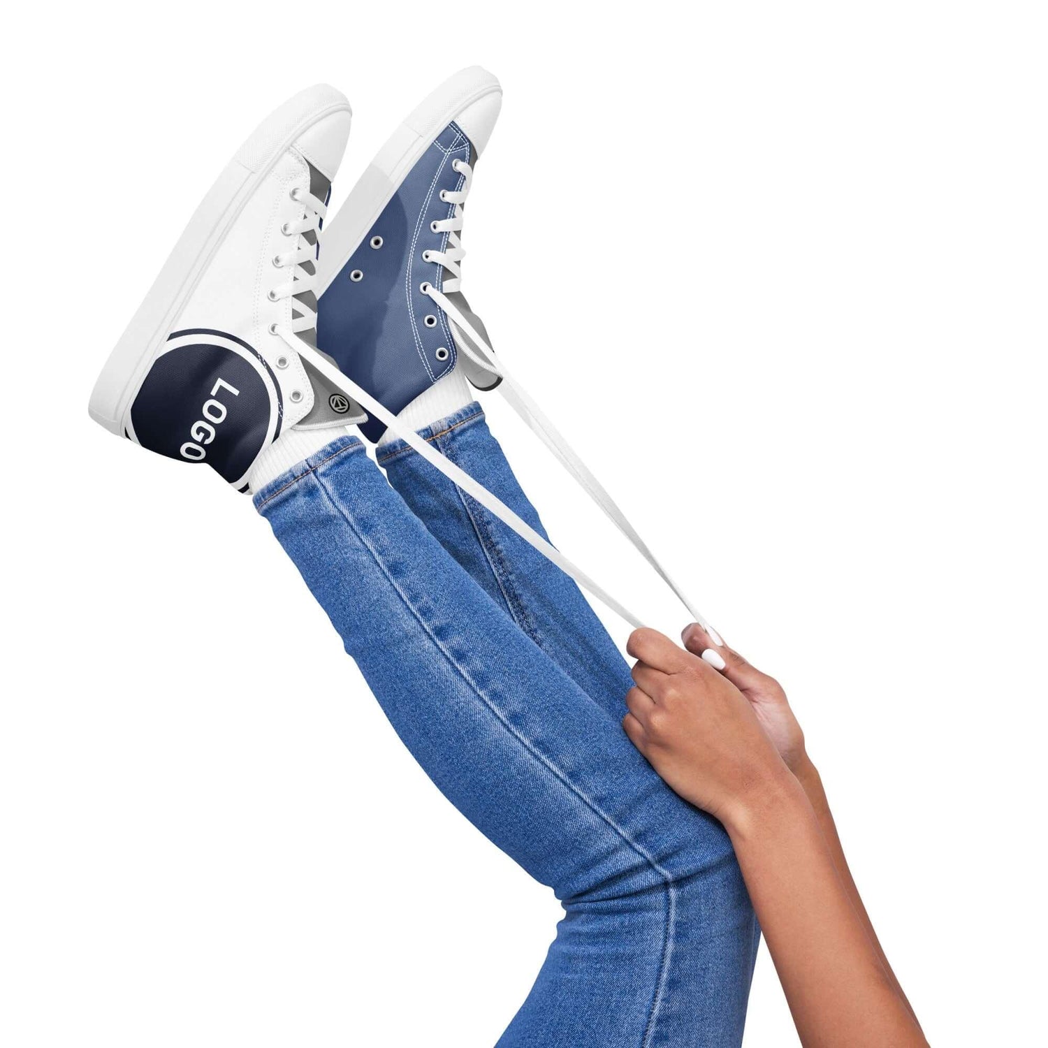 TOV High Sneaker Damen - Komplett bedrucken und individualisieren - Model - Time Of Vibes