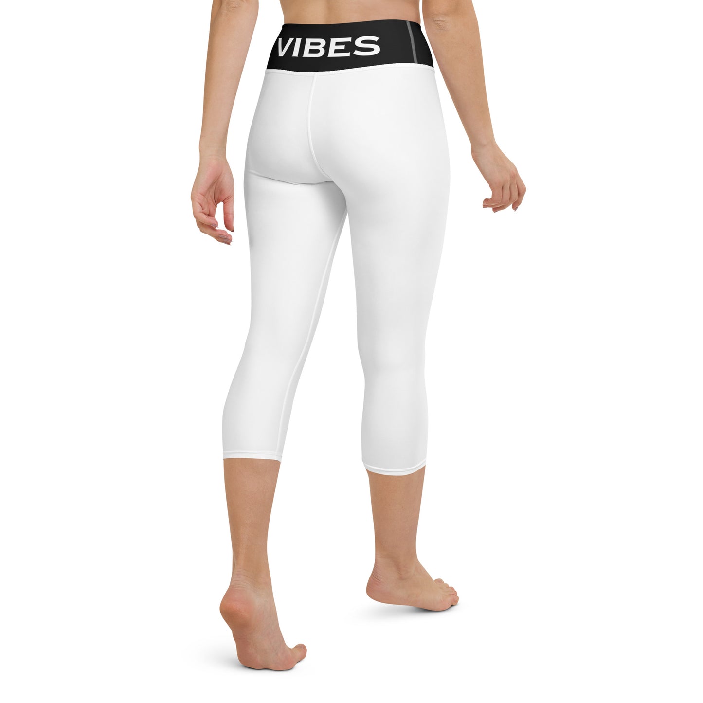 TIME OF VIBES - Yoga Capri Leggings VIBES (White/Black) - €49.00